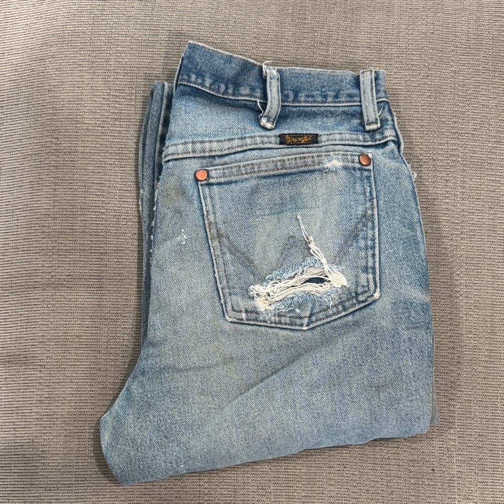 Wrangler Light Blue Relaxed Jeans
